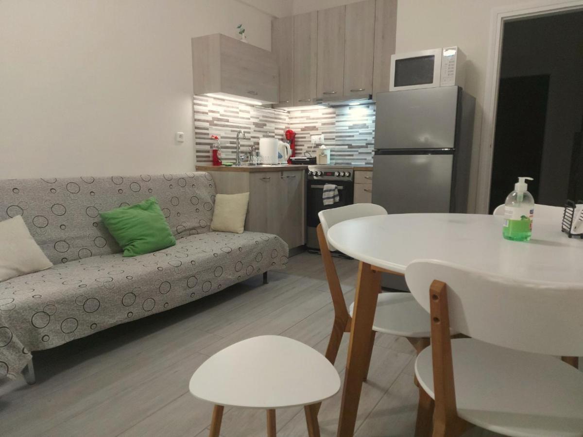 Cozy 4Th Floor Apartment In Chania Center Chrissi Akti Chania Exterior foto